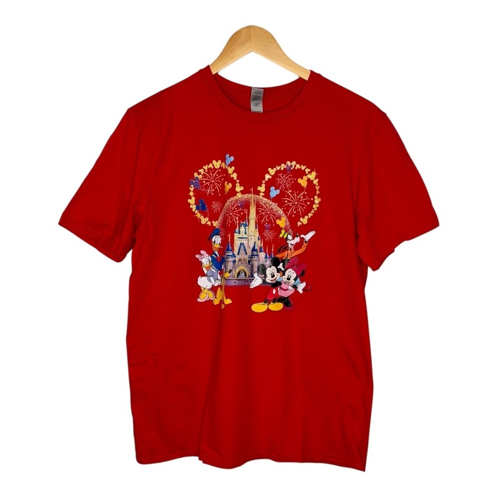Gildan‎ Disney T-Shirt Mens Medium Red Mickey Mouse Friends Castle Graphic Tee